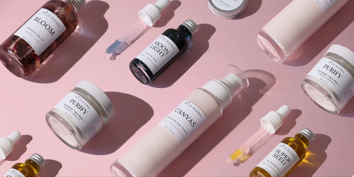 Urutan menggunakan skincare yang benar untuk pemula agar wajah glowing